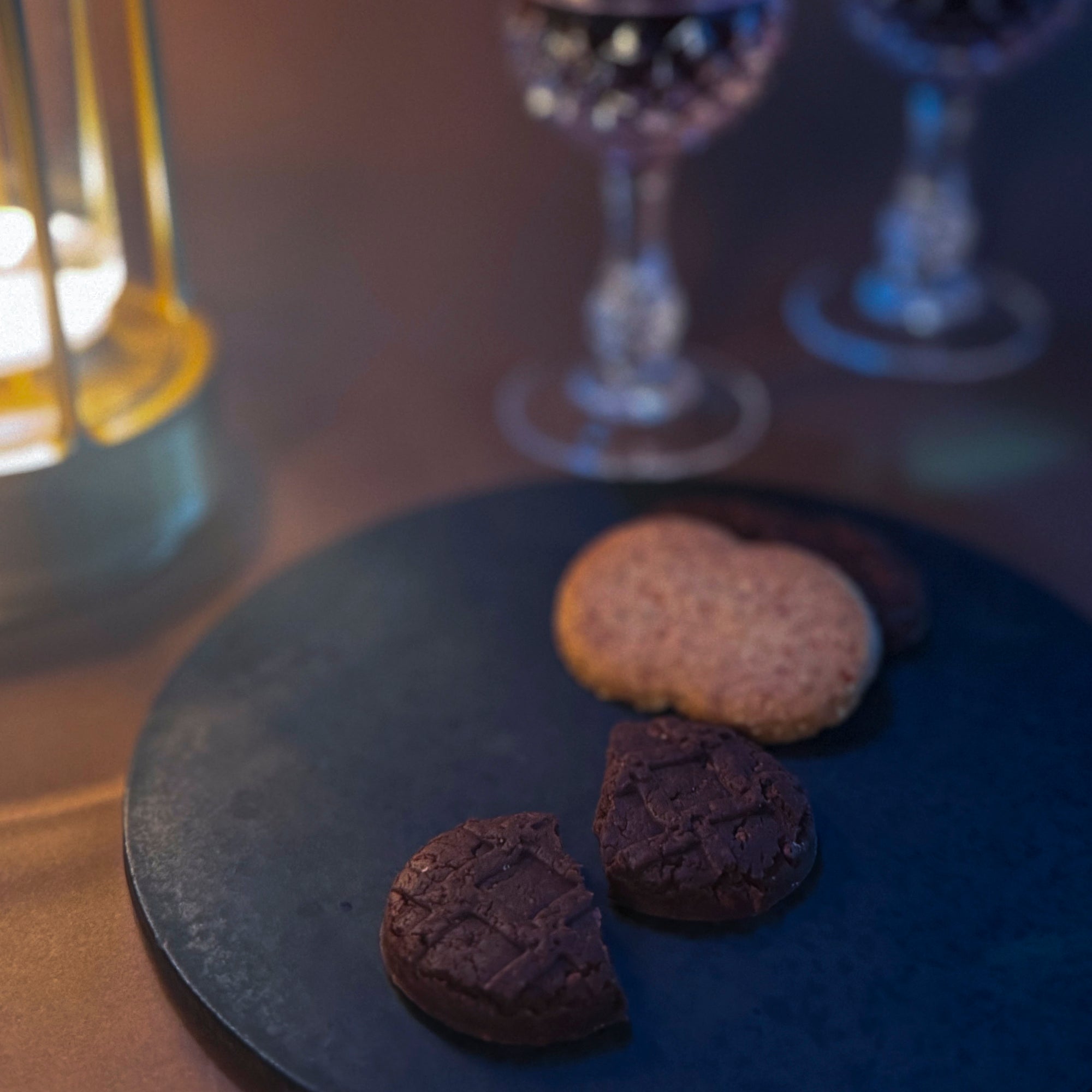 熨斗・銀糸付き| 2種詰合せ《熟成パルミジャーノ》・《有機カカオ》ビスキュイ