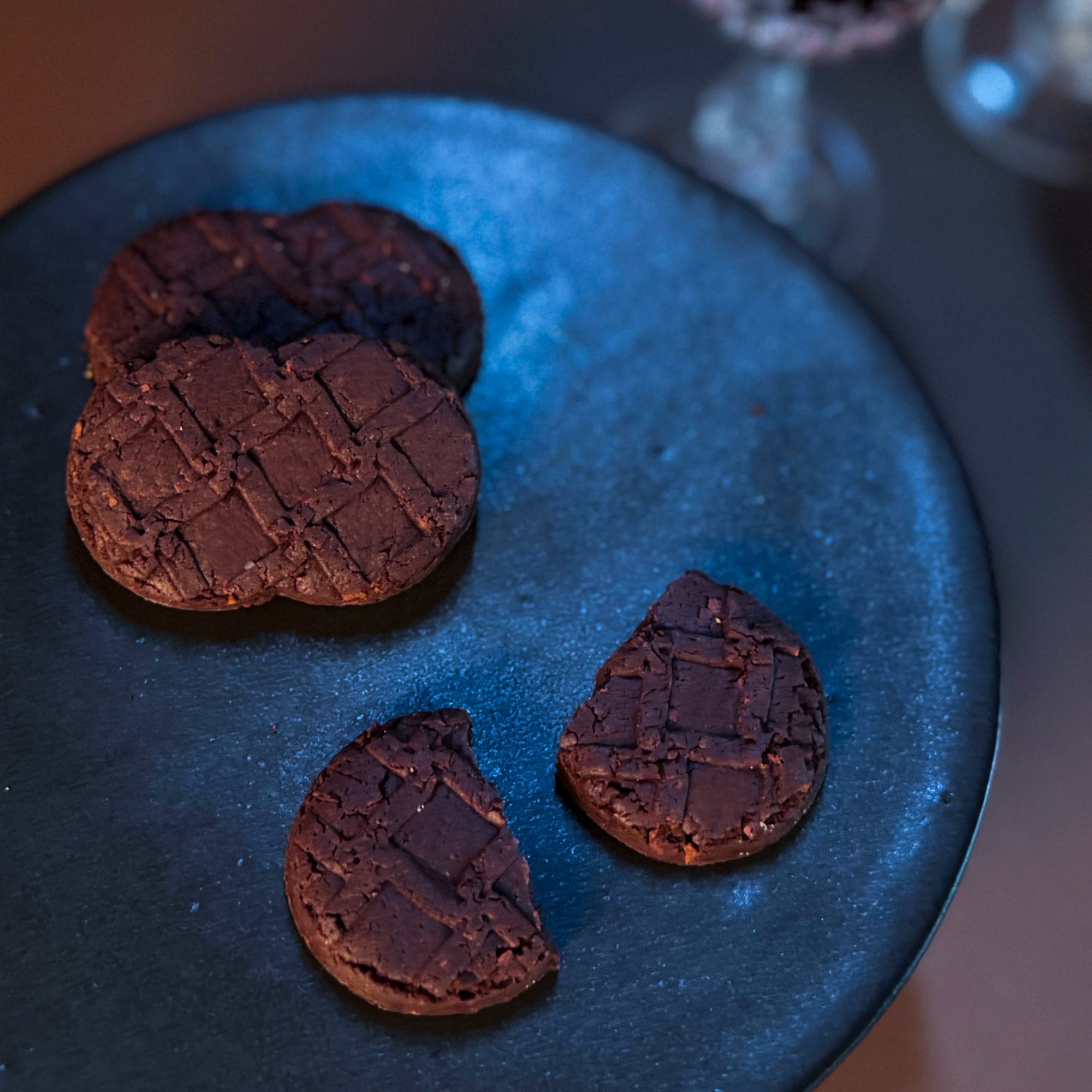 母の日用|2種詰め合わせ《熟成パルミジャーノ》・《有機カカオ》ビスキュイ