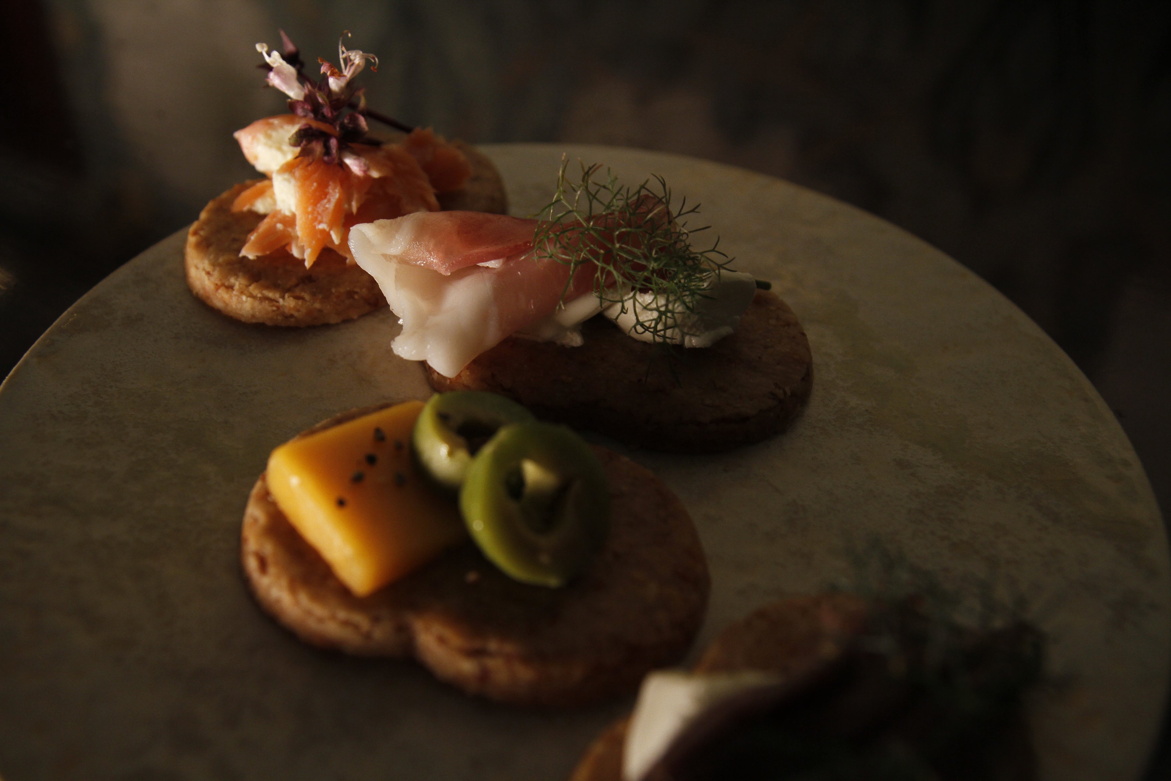 2種詰め合わせ《熟成パルミジャーノ》・《有機カカオ》ビスキュイ