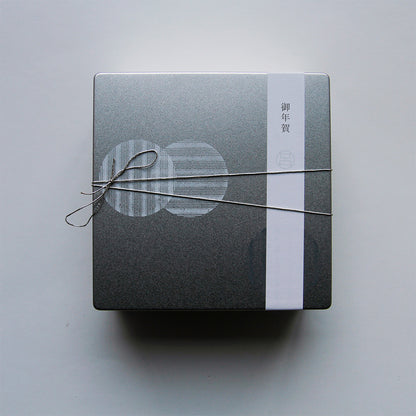 【12/26発送】-御年賀用-熨斗・銀糸付き パルミジャーノレッジャーノ ビスキュイ　（24枚・42枚）