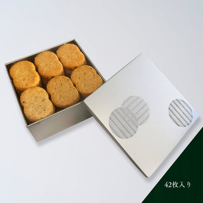 【熨斗・銀糸付き】パルミジャーノ・レッジャーノ ビスキュイ（24枚・42枚）